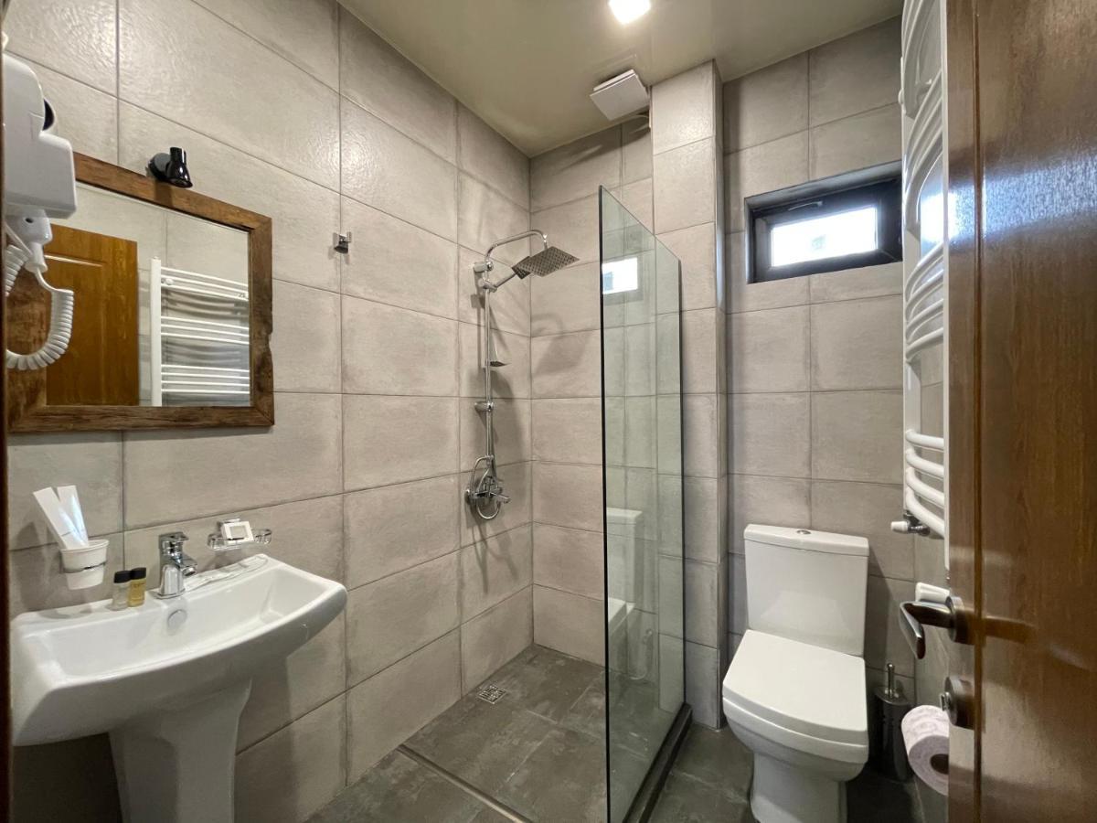 Hotel Misty Mountain Kazbegi Εξωτερικό φωτογραφία